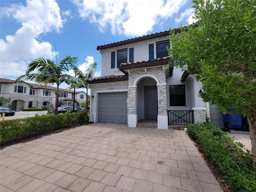 25039 SW 114th Ave, Homestead, FL 33032 - #2