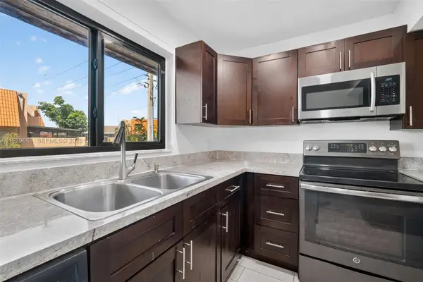 1451 NW 92nd Ave #191, Pembroke Pines, FL 33024