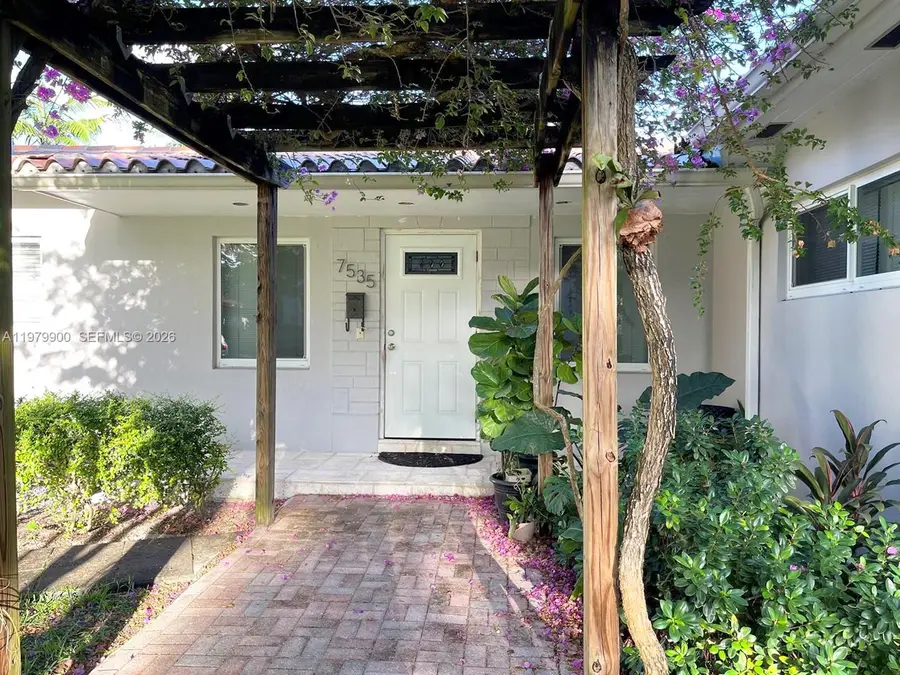 7535 SW 55th Ave, Miami, FL 33143 - #3