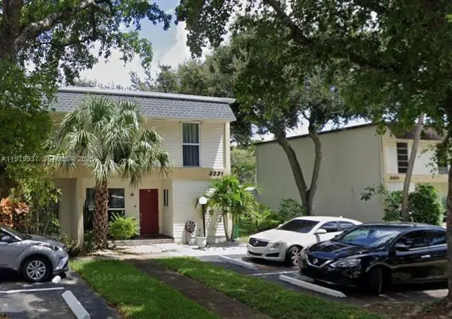 3331 Farragut St #8H, Hollywood, FL 33021 - #1