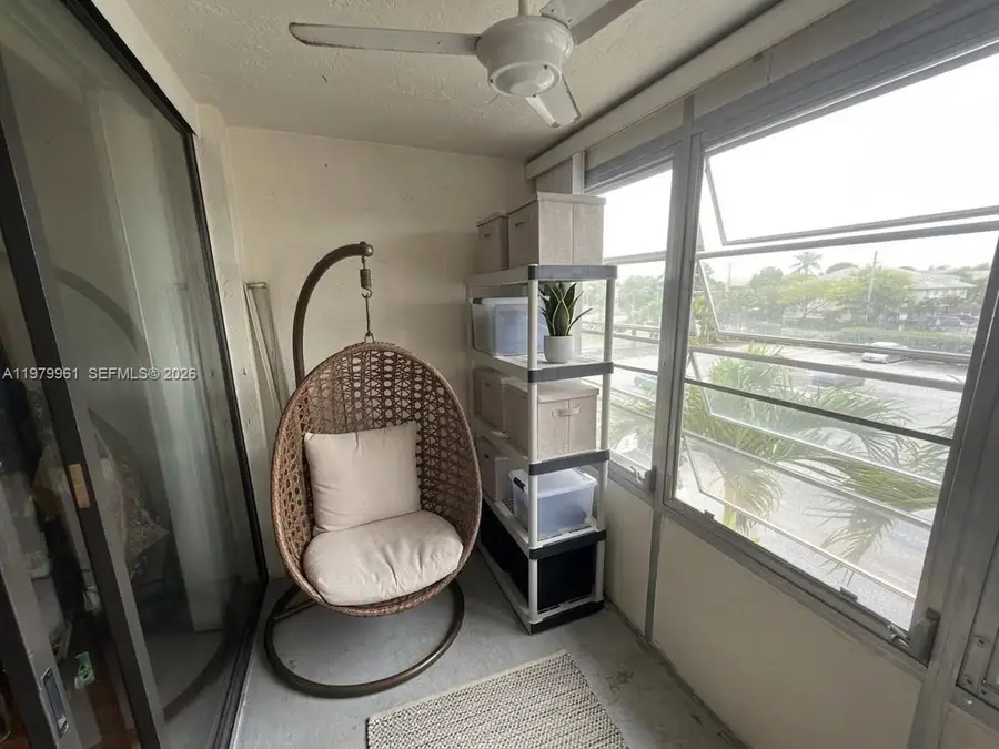 2841 Somerset Dr #307, Lauderdale Lakes, FL 33311 - #3