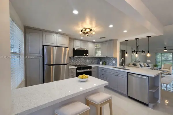 2403 Antigua Cir #L2, Coconut Creek, FL 33066