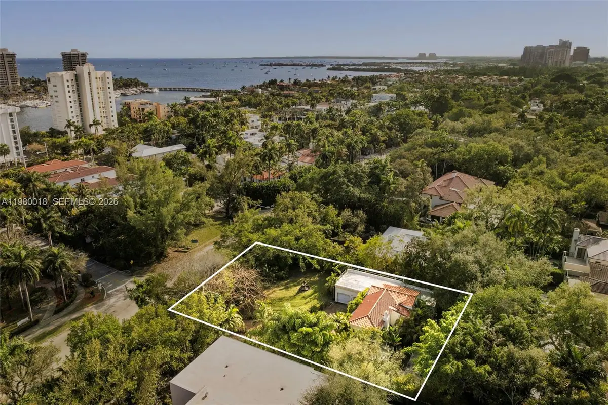 0-1645 S Bayshore Dr, Coconut Grove, FL 33133 - #1