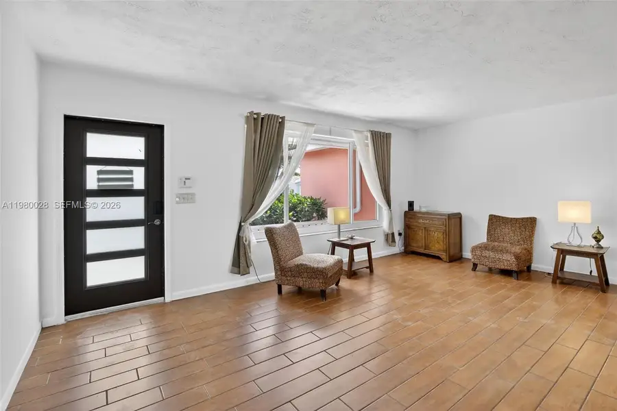 11501 NW 15th St, Pembroke Pines, FL 33026 - #3