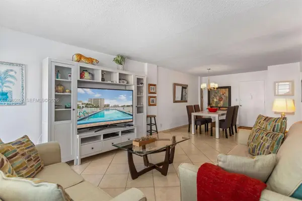 1913 S Ocean Dr #316, Hallandale Beach, FL 33009