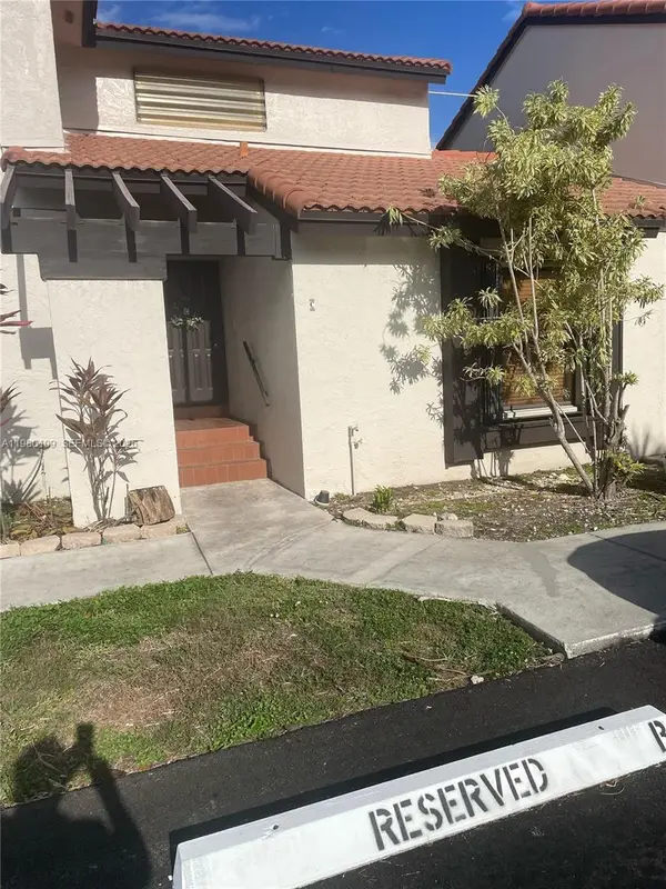 15202 SW 46th Ln #C-75, Miami, FL 33185