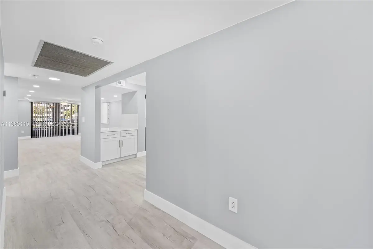 1001 Colony Point Cir #114, Pembroke Pines, FL 33026 - #1