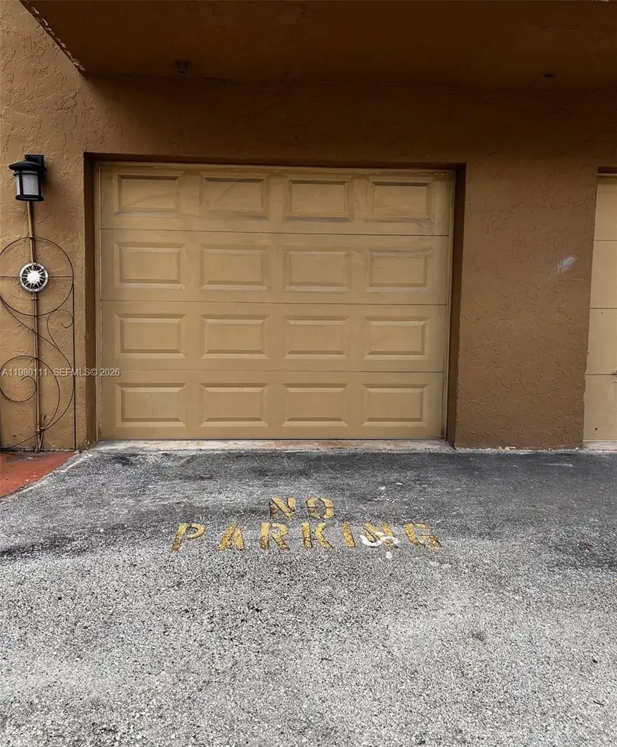 8404 N Missionwood Cir, Miramar, FL 33025 - #2