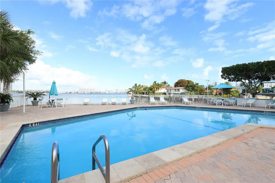 2841 NE 163rd St #902, North Miami Beach, FL 33160 - #2