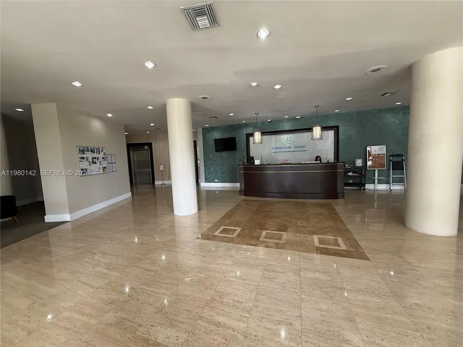 7441 Wayne Ave #9C, Miami Beach, FL 33141 - #3