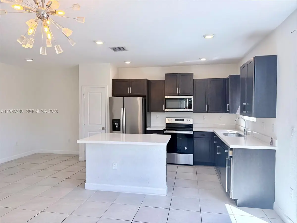 2418 SE 10th Ct, Homestead, FL 33035 - #1