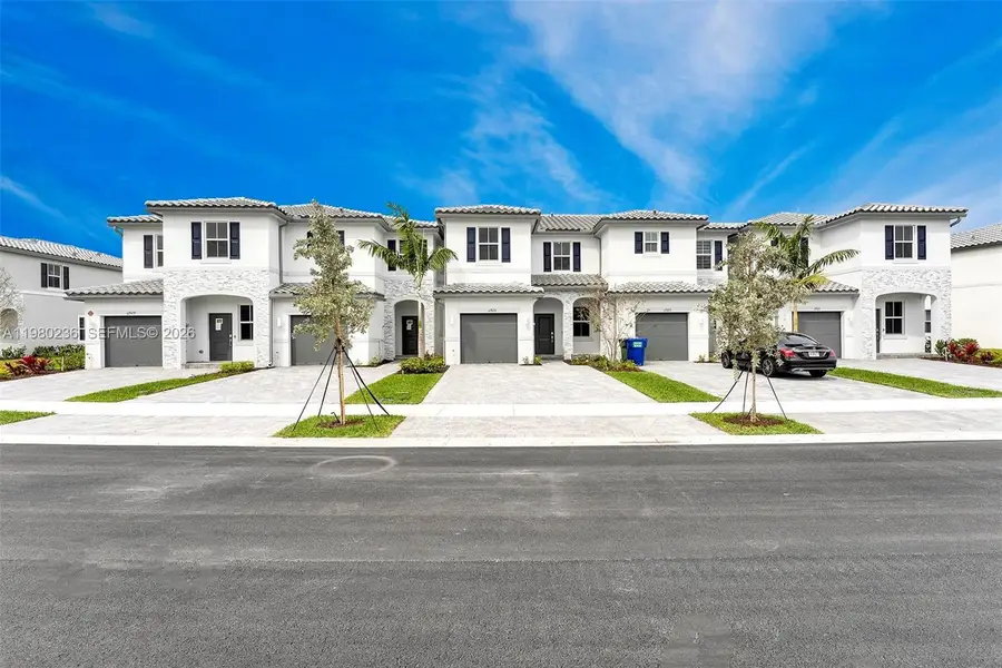 11925 NW 46th St, Coral Springs, FL 33076 - #3