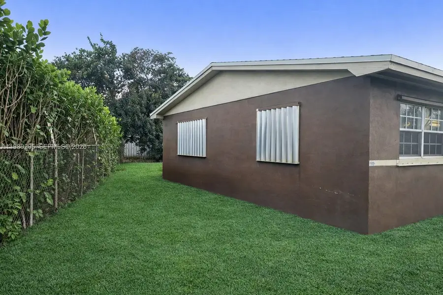 3930 NW 185th St, Miami Gardens, FL 33055 - #3