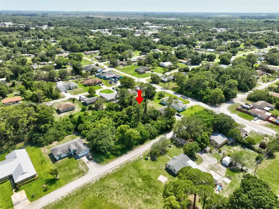 3401 Avenue L, Fort Pierce, FL 34947 - #2