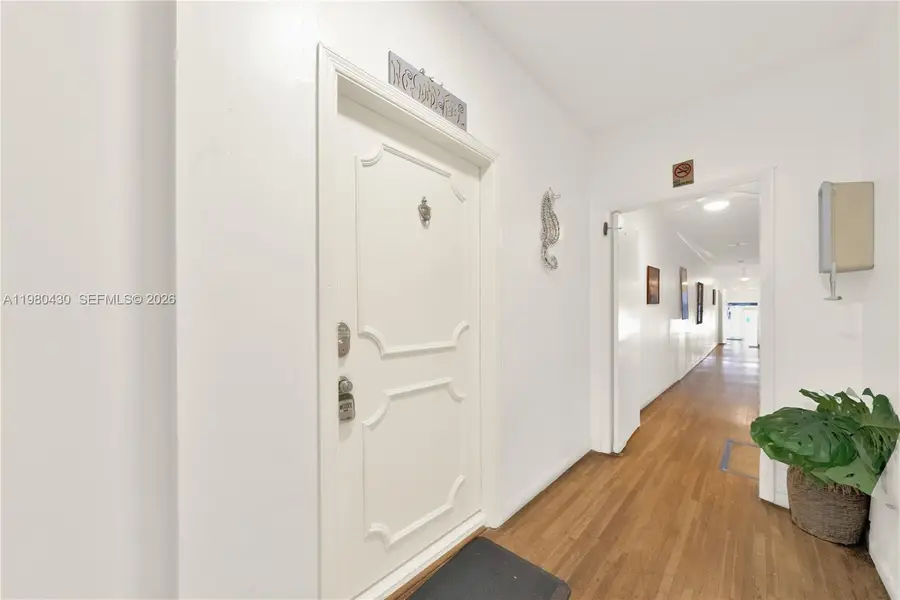 610 8th St #102, Miami Beach, FL 33139 - #3