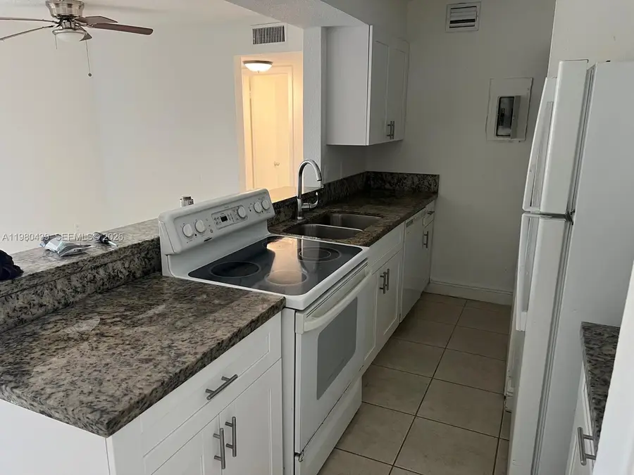 4435 Treehouse Ln #H, Tamarac, FL 33319 - #3