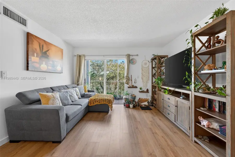 8950 NE 8th Ave #402, Miami, FL 33138 - #2