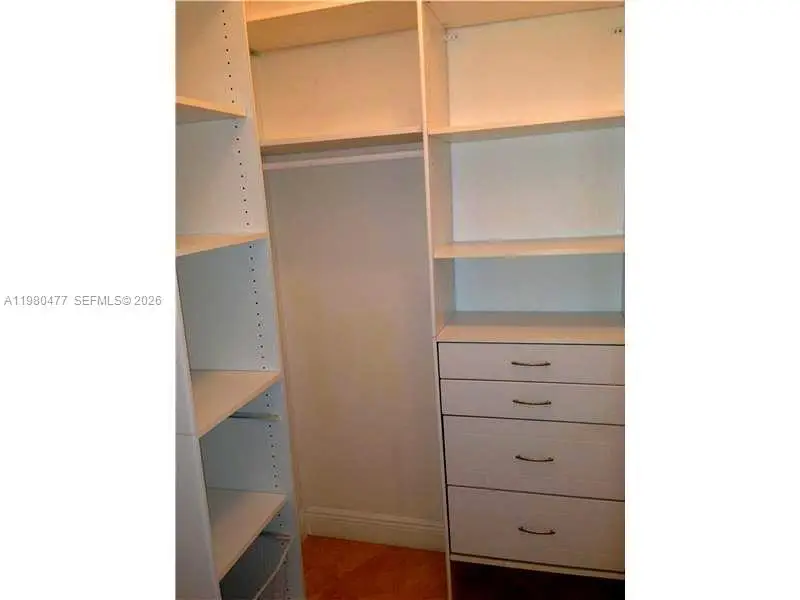 19900 E Country Club Dr #806, Aventura, FL 33180 - #2