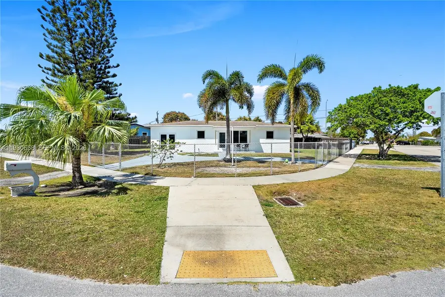 11805 SW 185th St, Miami, FL 33177 - #2