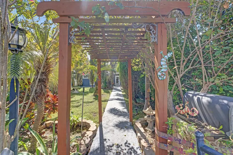 2258 SW 15th St, Miami, FL 33145 - #2