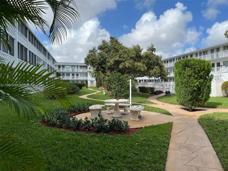 15610 NE 6th Ave #19C, Miami, FL 33162 - #3