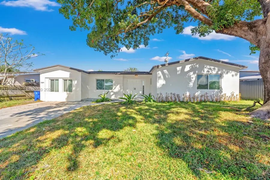 7971 NW 3rd Pl, Margate, FL 33063 - #2