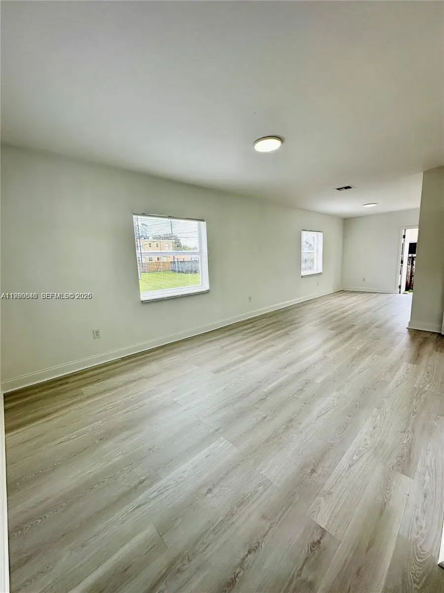 434 NW 85th St Rd #434, Miami, FL 33150 - #3