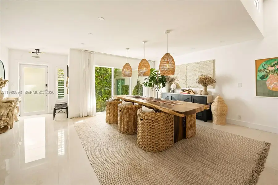 865 W 47th St, Miami Beach, FL 33140 - #3