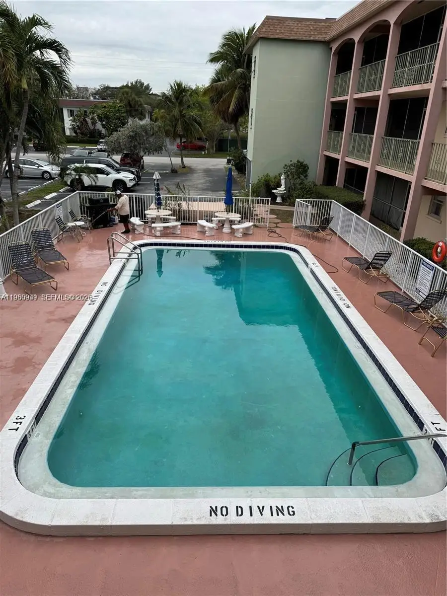 100 SE 6th Ave #207, Pompano Beach, FL 33060 - #2