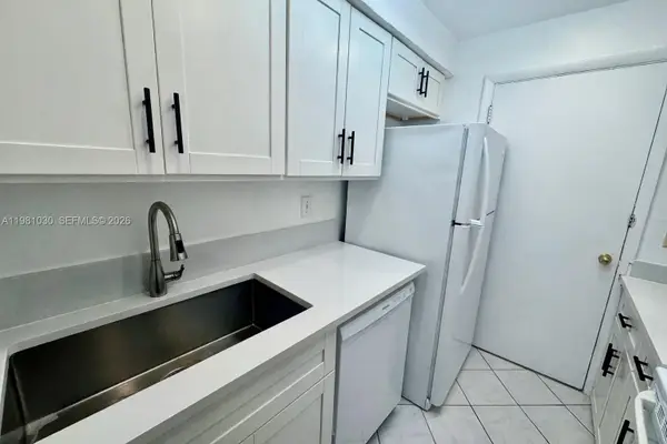 1431 S 14th Ave #118, Hollywood, FL 33020