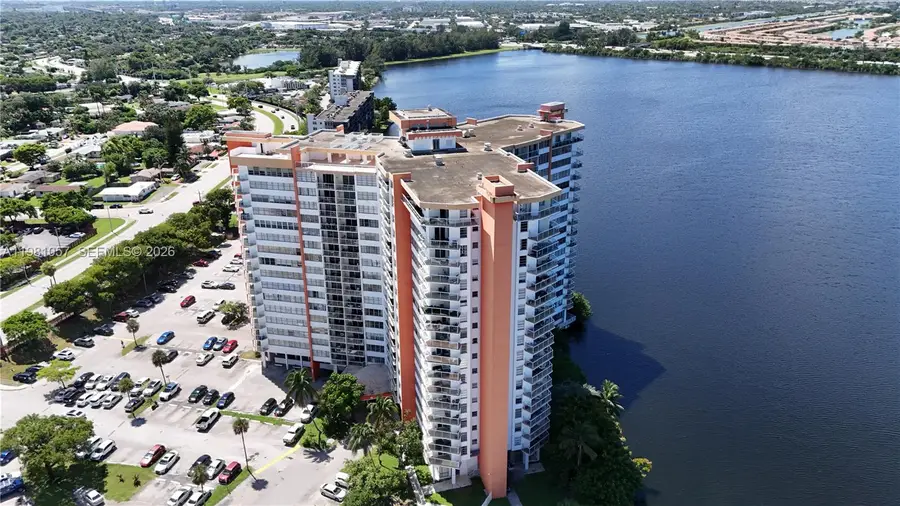 1301 NE Miami Gardens Dr #824W, Miami, FL 33179 - #3