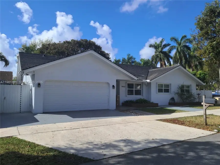 Address Withheld By Seller, Miami, FL 33186 - #2