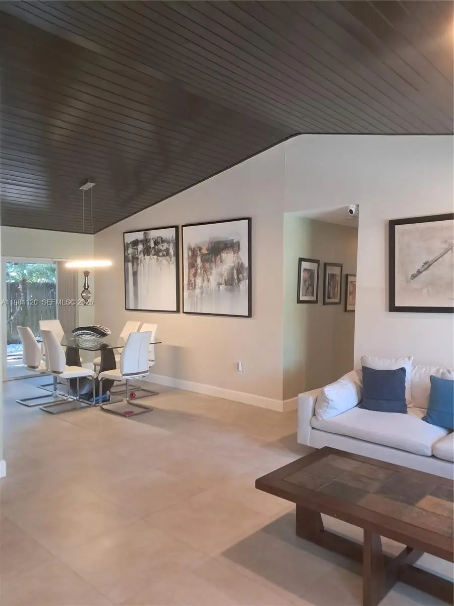 Address Withheld By Seller, Miami, FL 33186 - #3