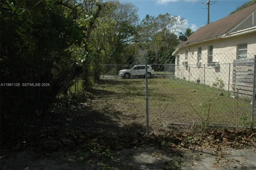 3817 Washington Ave, Miami, FL 33133 - #2