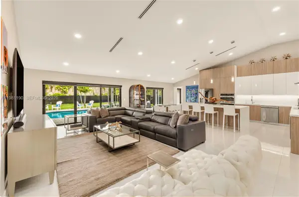 1840 SW 51st Ter, Plantation, FL 33317