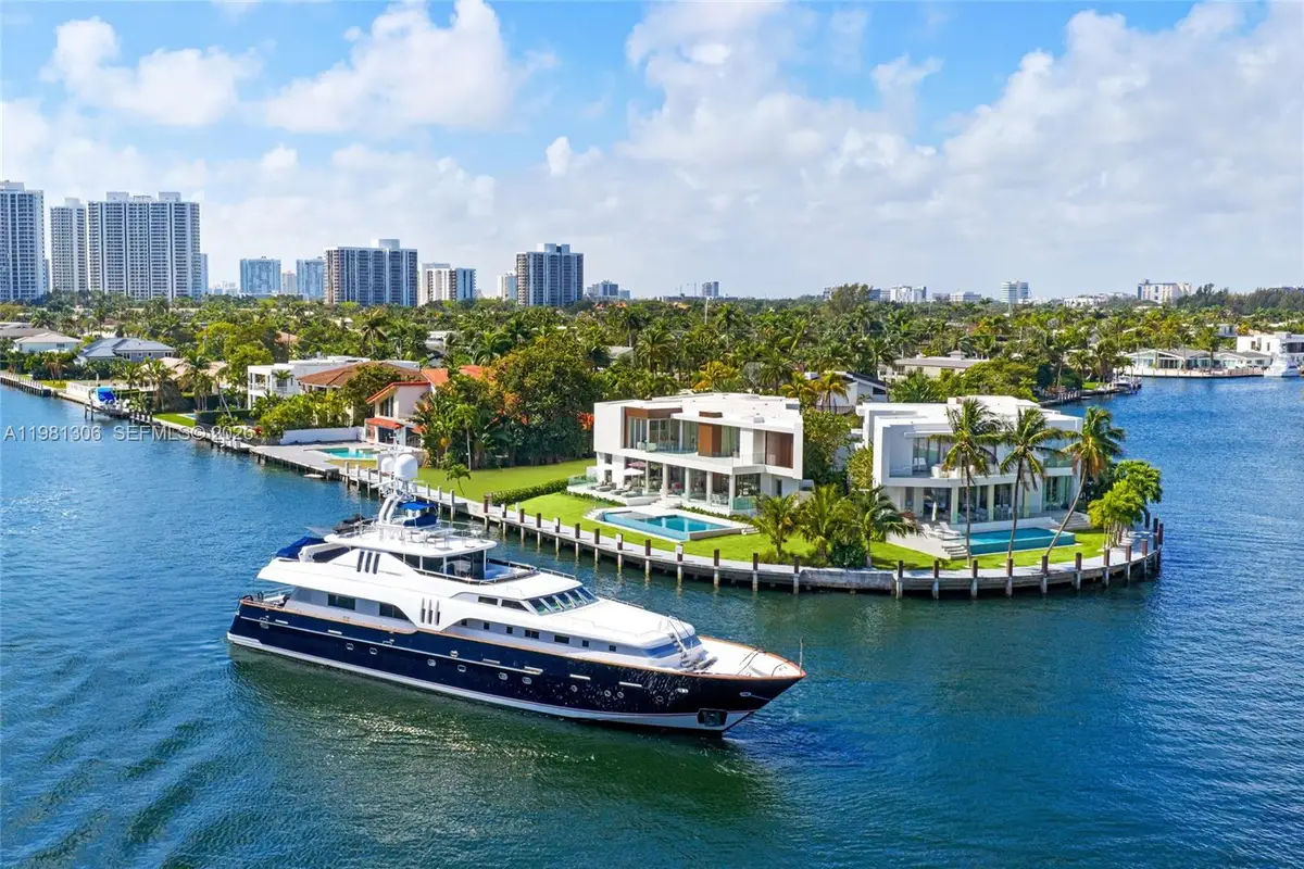 503 Palm Dr, Hallandale Beach, FL 33009 - #1