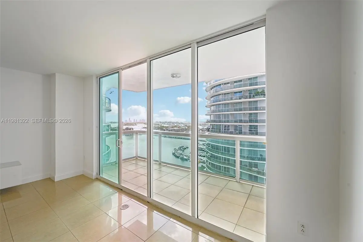 1800 N Bayshore Dr #2811, Miami, FL 33132 - #1