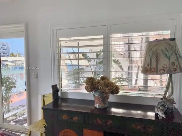 8040 Tatum Waterway Dr #5, Miami Beach, FL 33141 - #3