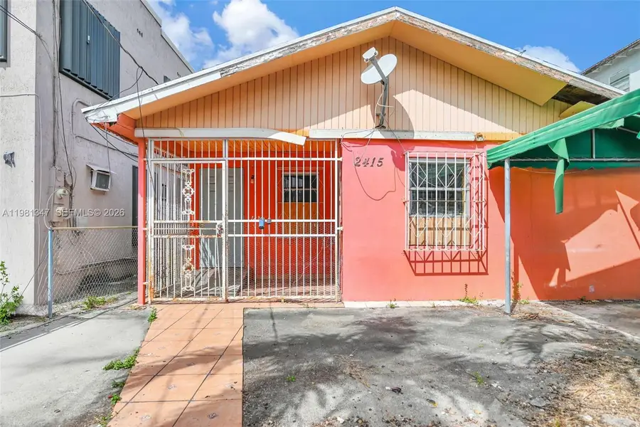 2415 NW 15th St, Miami, FL 33125 - #3