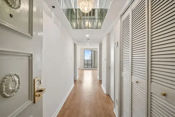 300 Three Islands Blvd #516, Hallandale Beach, FL 33009