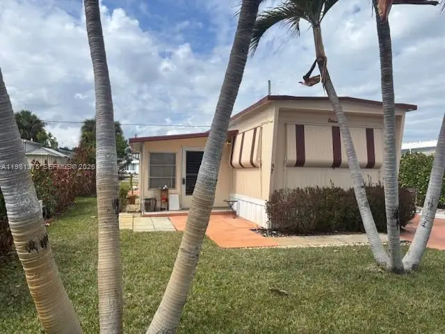 11055 SE Federal Hwy, Hobe Sound, FL 33455 - #1