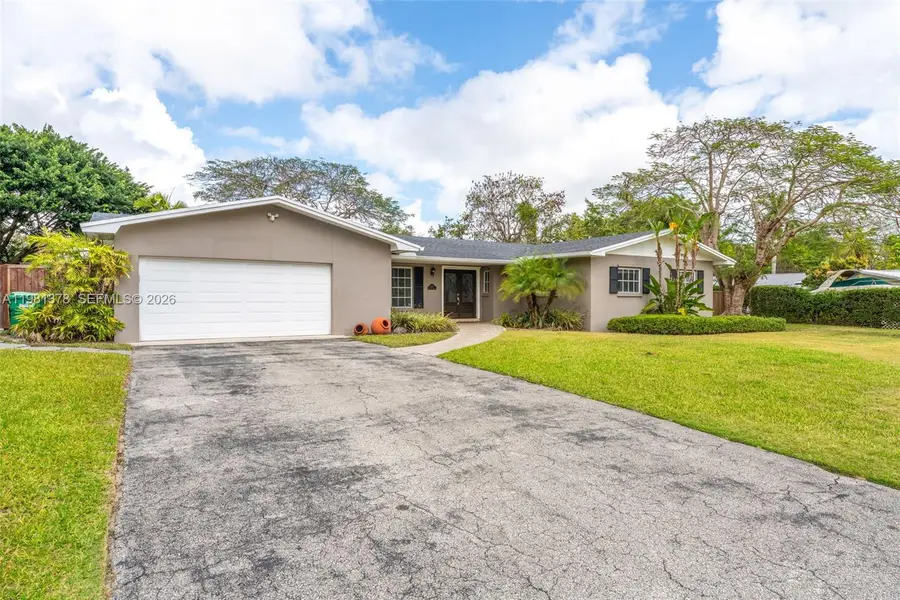 10721 SW 124th St, Miami, FL 33176 - #2