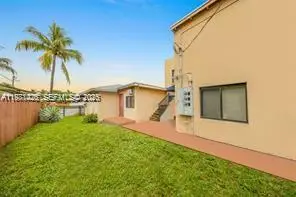 1675 NW 2nd St, Miami, FL 33125 - #3