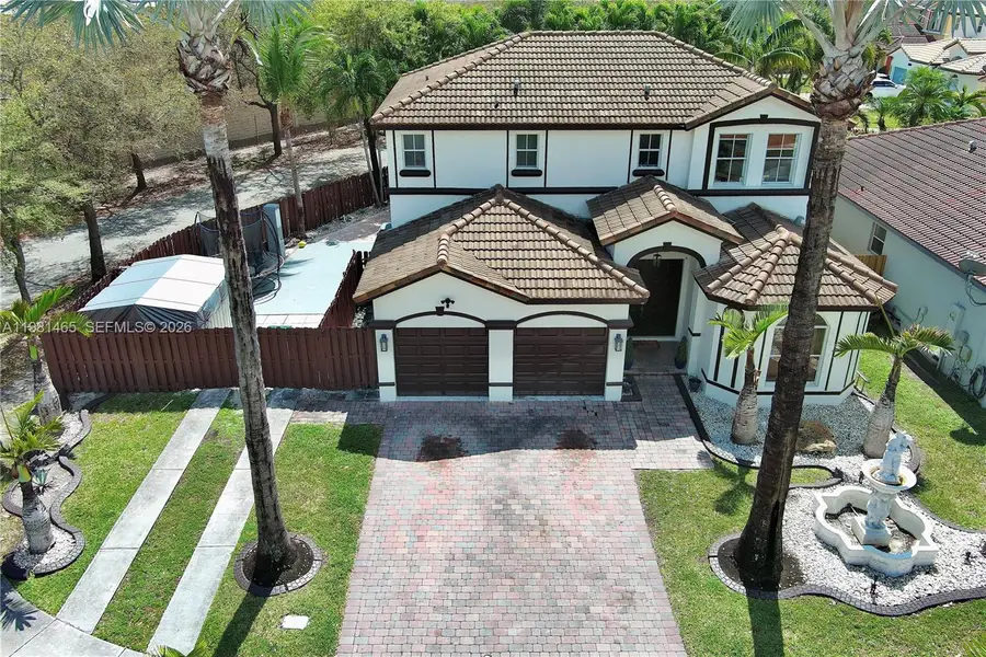 10816 SW 247th St, Homestead, FL 33032 - #2