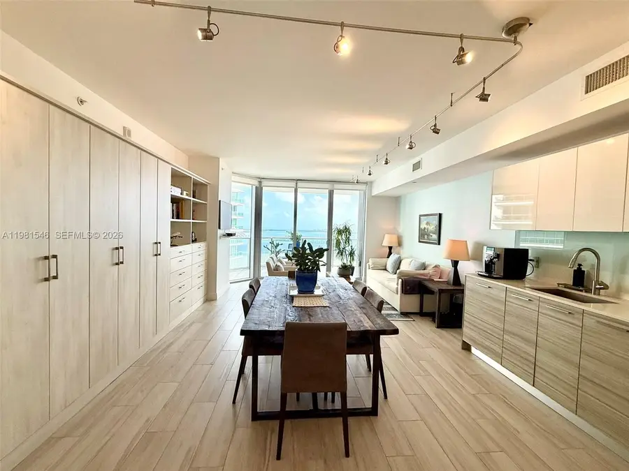 1300 Brickell Bay Dr #3406, Miami, FL 33131 - #2