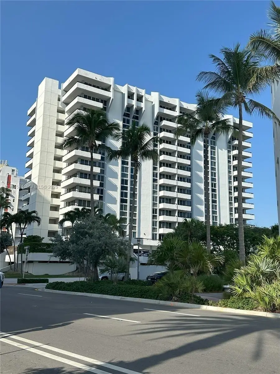 3200 Collins Ave #10-1, Miami Beach, FL 33140 - #1