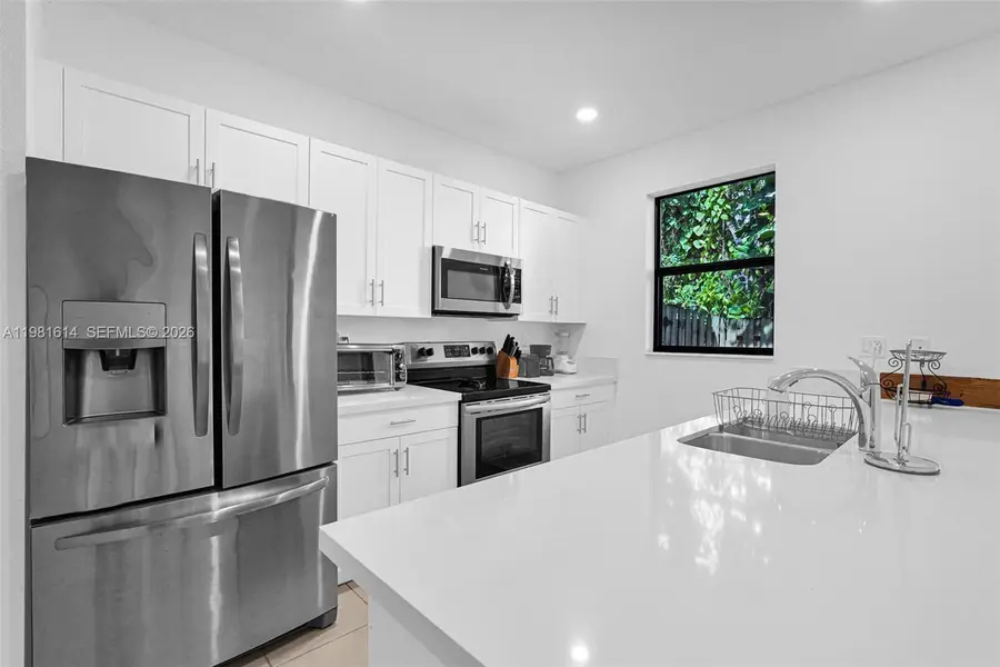 1901 SW 5th Ct, Fort Lauderdale, FL 33312 - #2