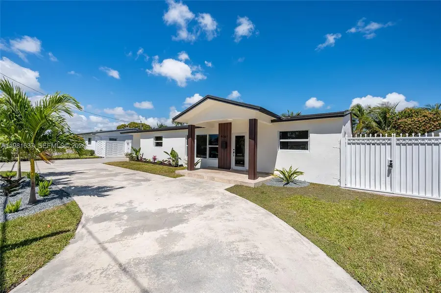 9361 SW 16th St, Miami, FL 33165 - #3