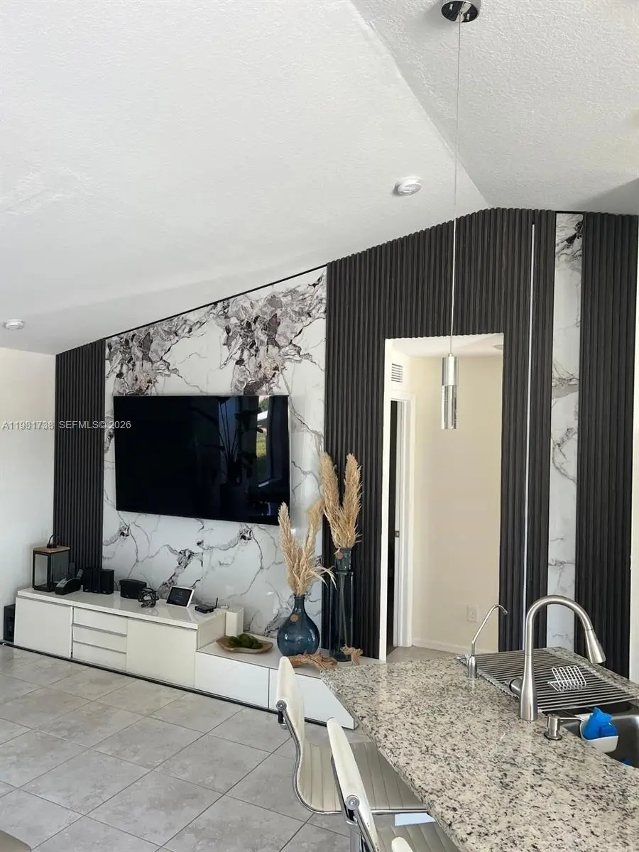 16 NW 10 Avenue, Cape Coral, FL 33993 - #3