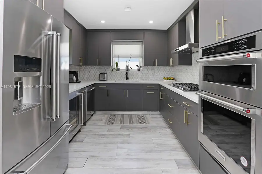 1611 Madison St, Hollywood, FL 33020 - #2